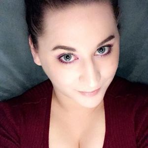 Meet your Posher, Nadine